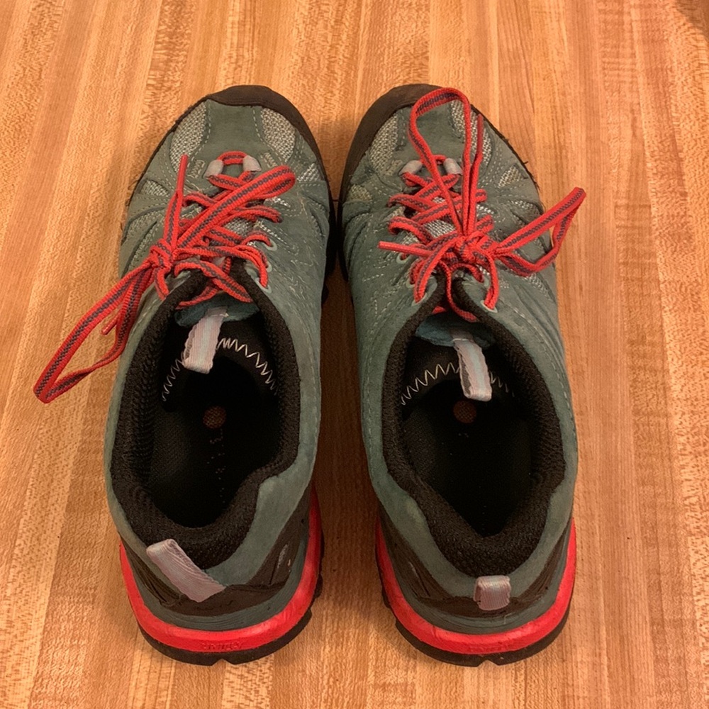 Merrell Trail Shoe Size 7
